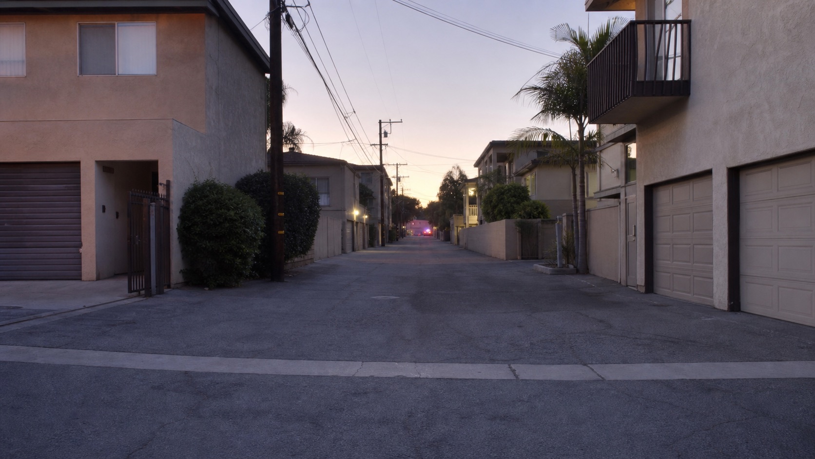 AI editorial reconstruction for: LAPD seeks suspects after 28-year-old killed in Northridge alley shooting